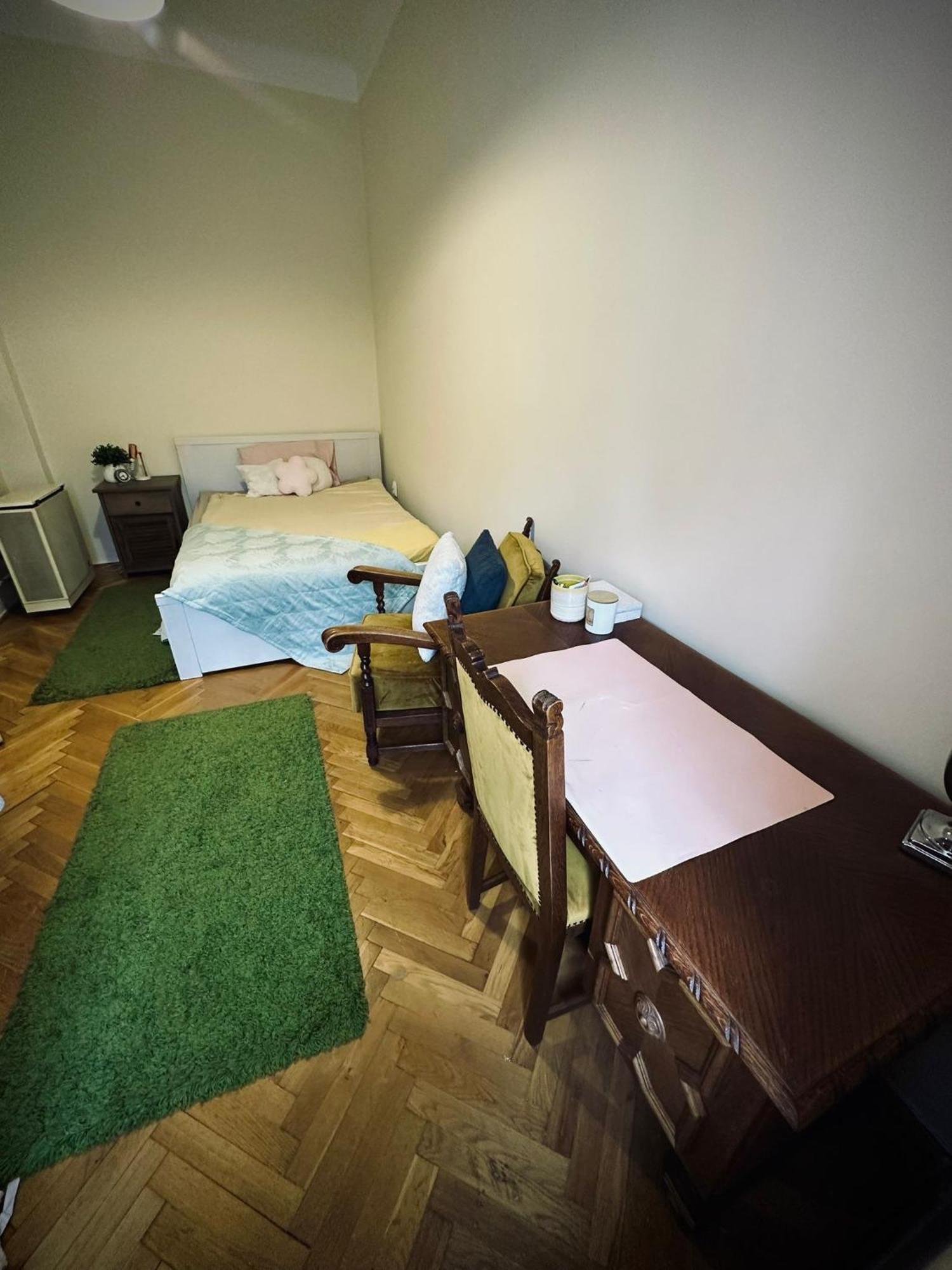 Taban Apartman Pécs Buitenkant foto